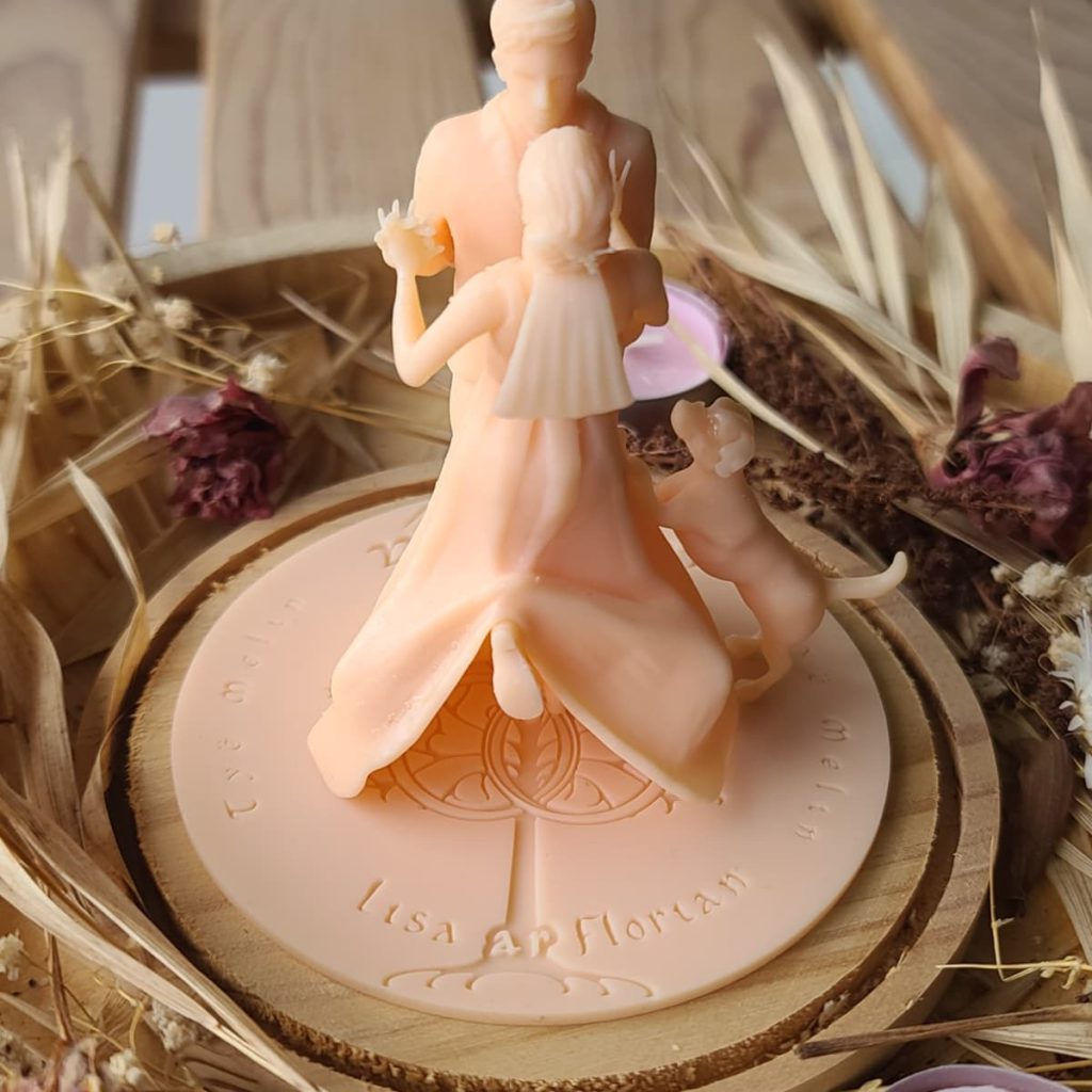 Sculpture de mariage personnalisée de Lisa et Florian avec leur chien